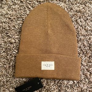 rag & bone beanie (never worn tags still on)